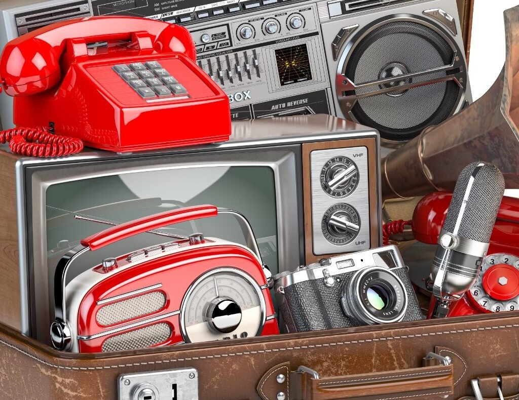 Top 10 Must-Have Modern Gadgets to Upgrade Your Tech Game in 2024 Vintage Electrical And Electronic Appliances In An 2023 11 27 05 10 10 Utc E1734923695564 1024x790